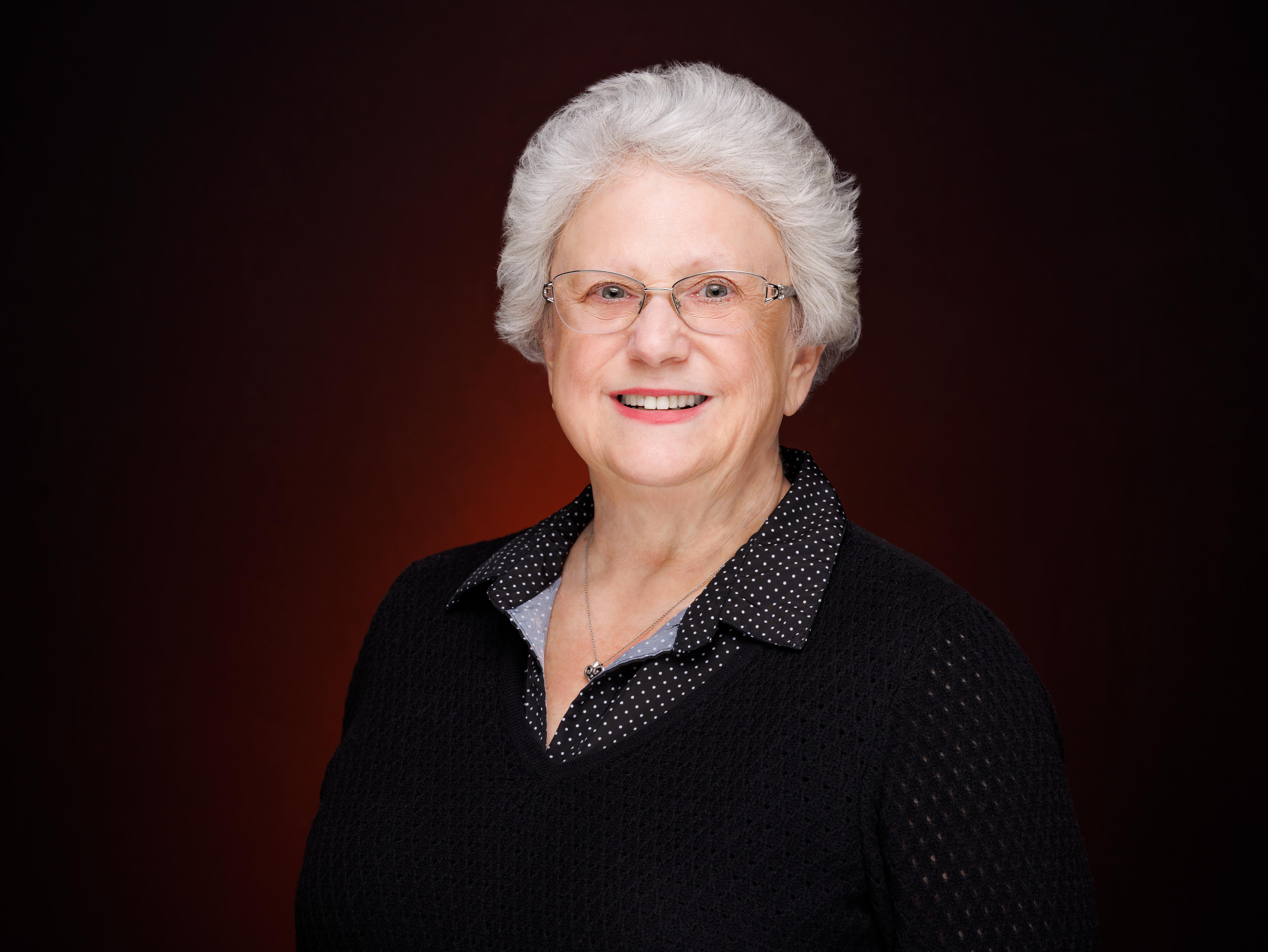 Dr._Sharon_Starcher.jpg